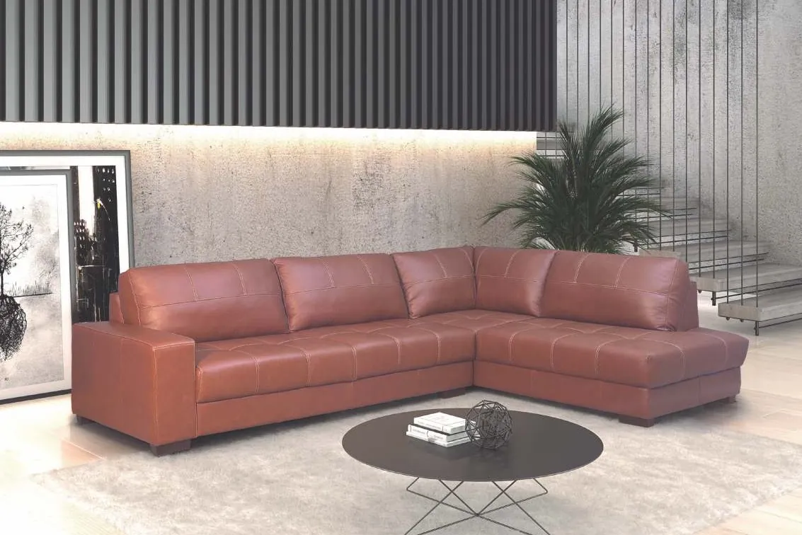 Sofá com Chaise de Couro Nantes